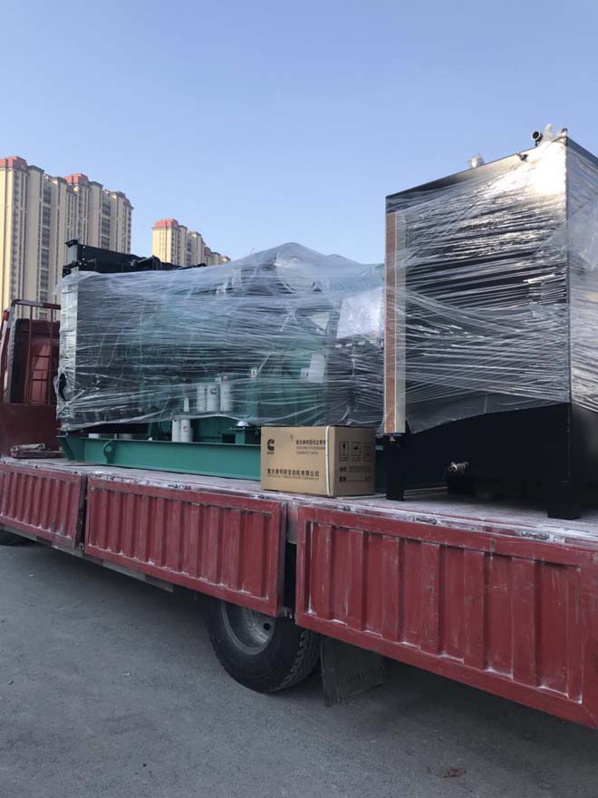 青島院士港二期發(fā)電機設備安裝施工現(xiàn)場